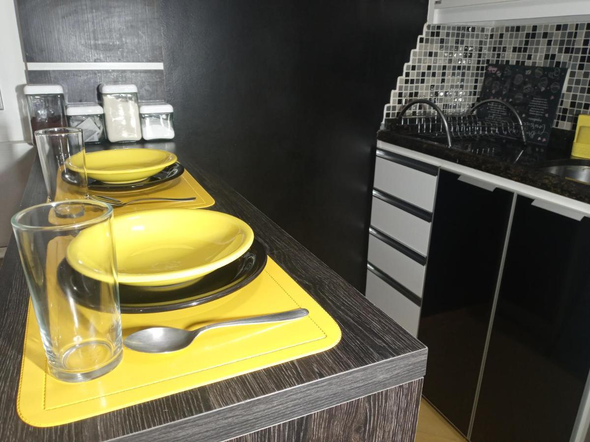 Apartamento Encantador Em クリチバ エクステリア 写真