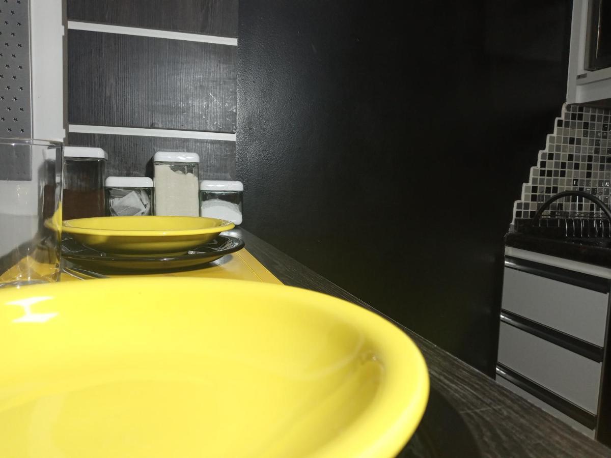 Apartamento Encantador Em クリチバ エクステリア 写真